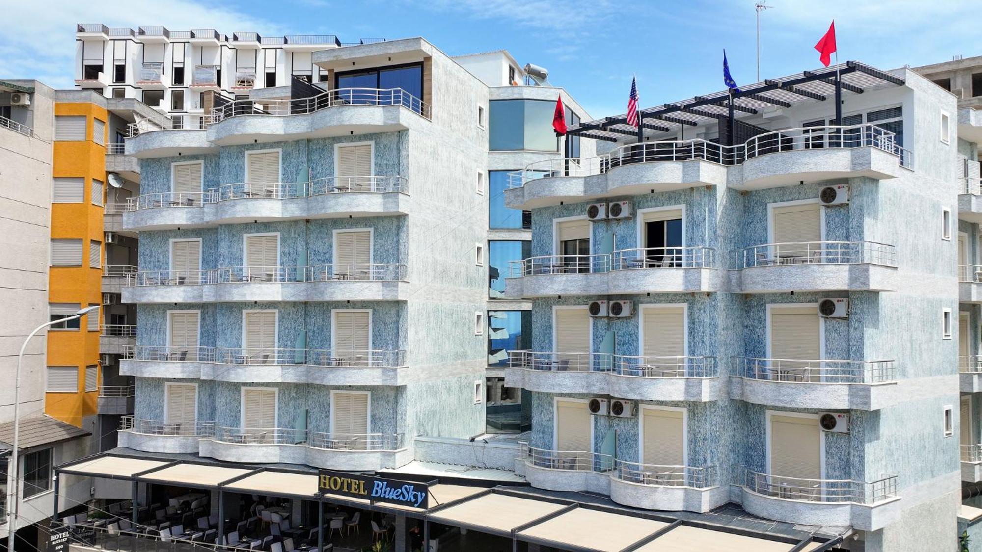 Hotel Blue Sky Sarandë Eksteriør billede