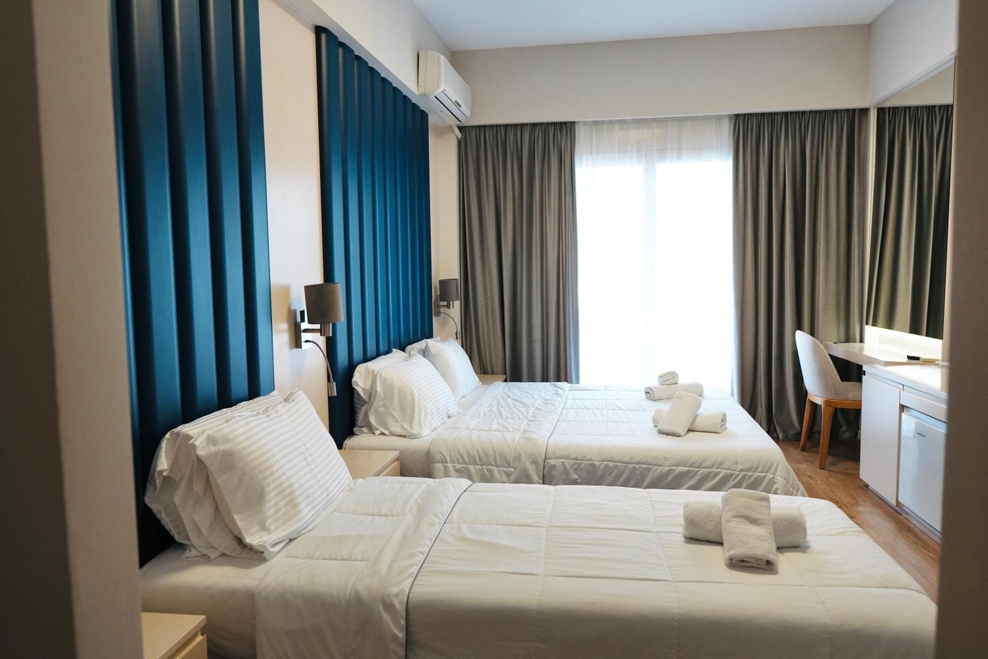 Hotel Blue Sky Sarandë Eksteriør billede