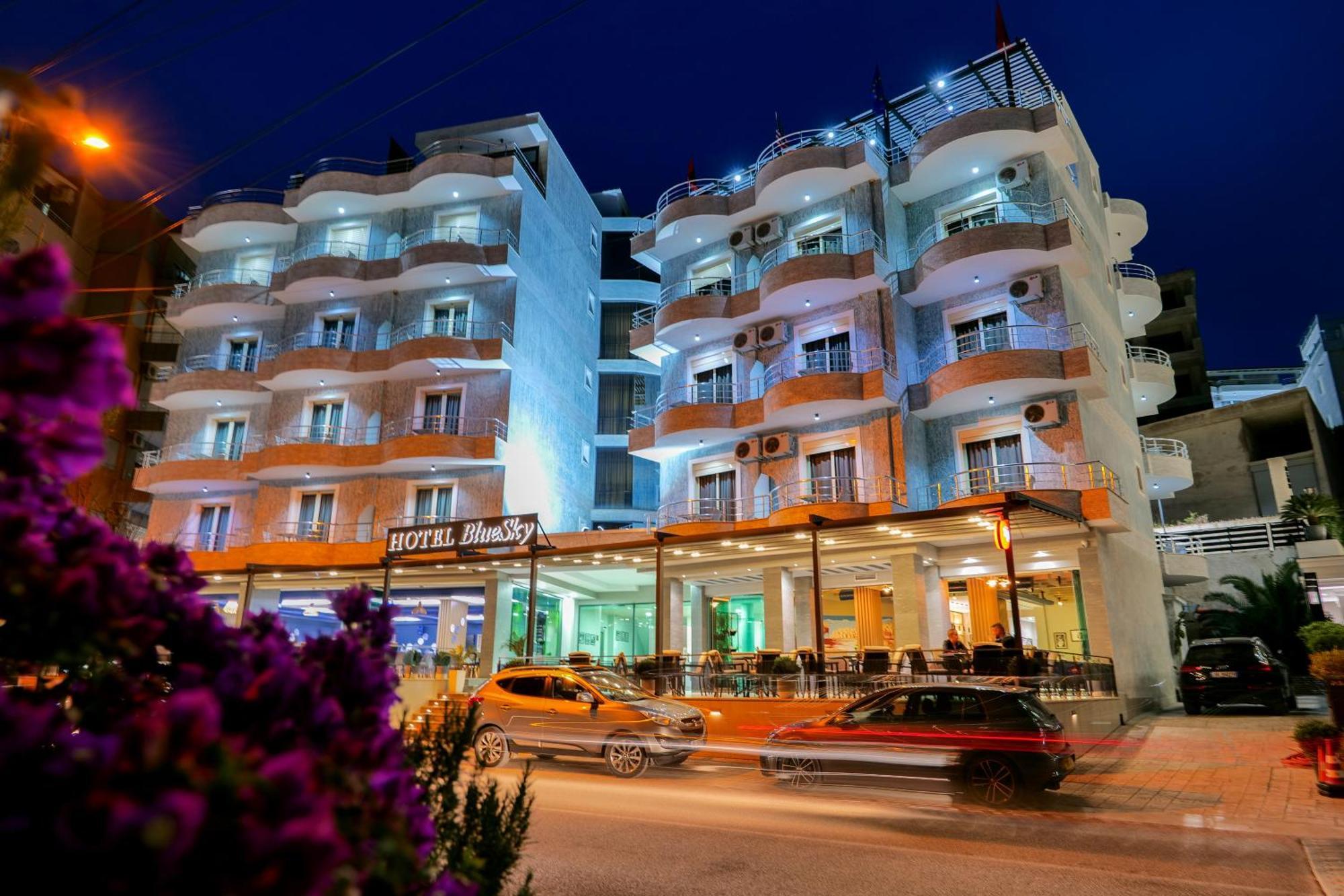 Hotel Blue Sky Sarandë Eksteriør billede